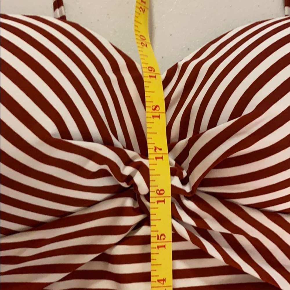 Kona Sol Red Currant One Piece Medium #BB031 - Picture 8 of 8